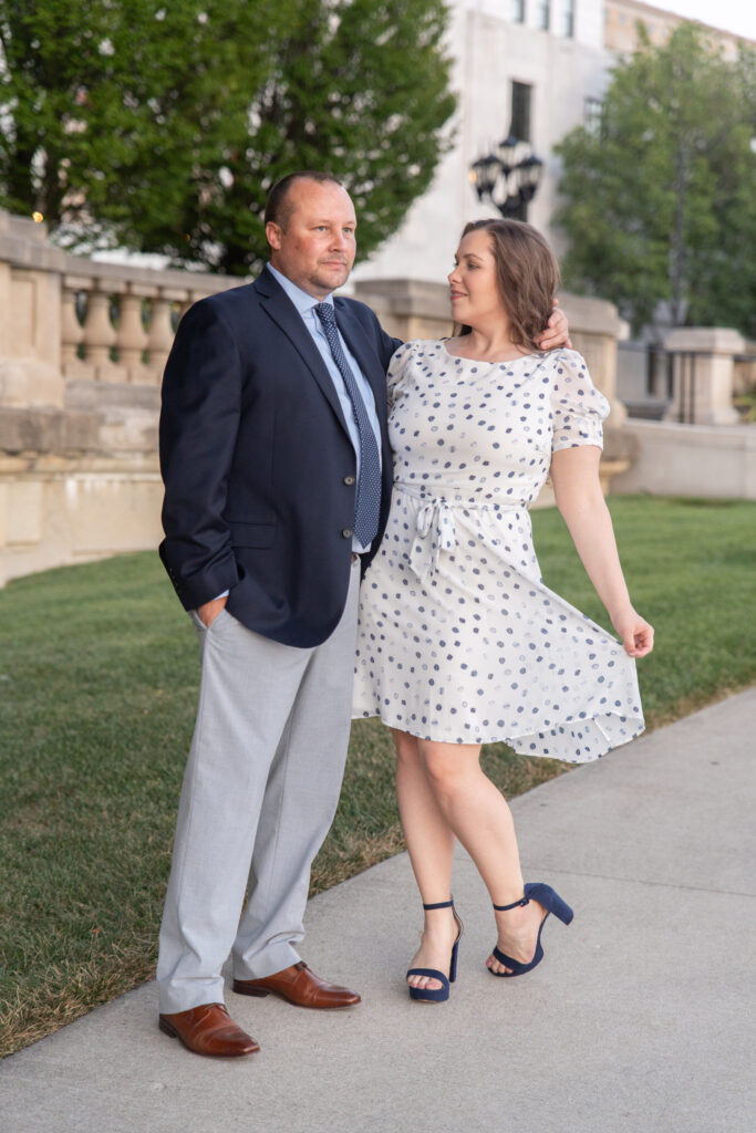 Engagement Session at the Scioto Mile